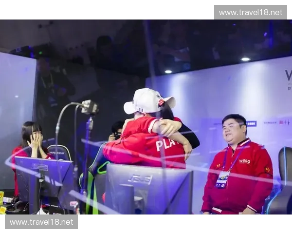 CSGO世界顶级赛事激情上演全球豪强鏖战冠军荣耀再燃电竞巅峰